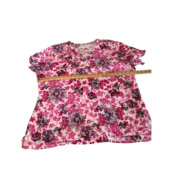 Peaches Uniforms Womens Floral Butterfly Print Scrub Top Short Sleeve V-Neck - Picture 5 of 6